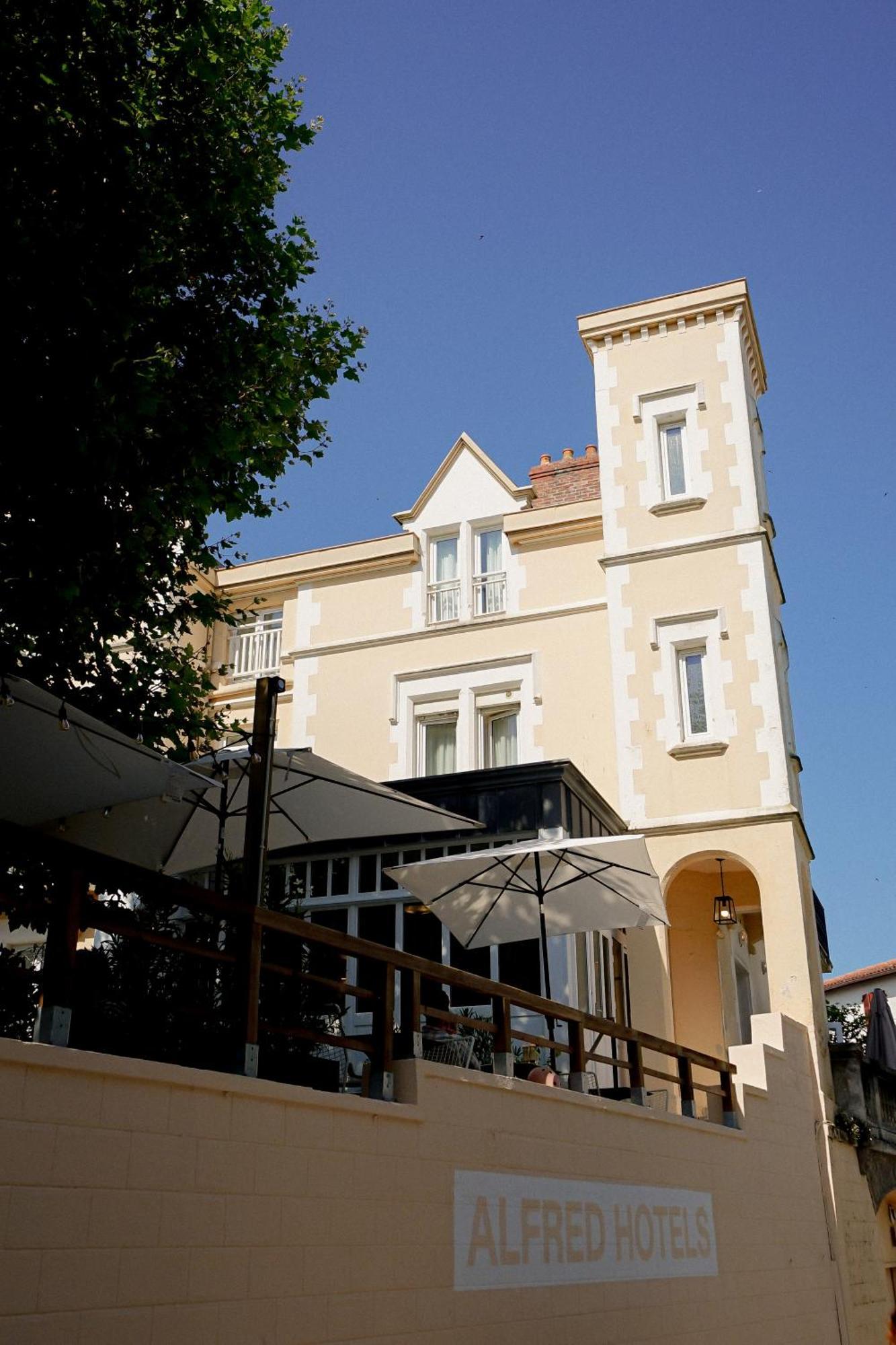 Alfred Hotels Les Halles Biarritz Eksteriør billede