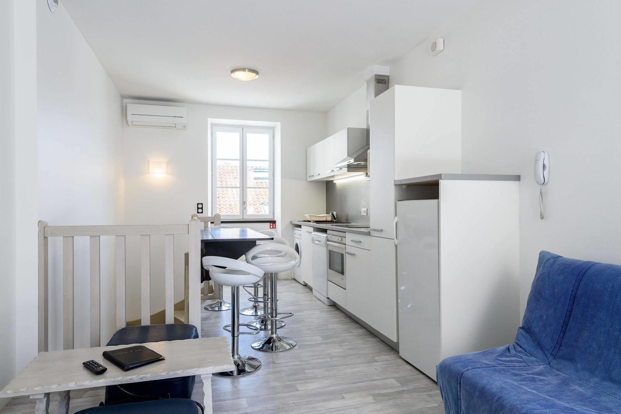 Alfred Hotels Les Halles Biarritz Eksteriør billede